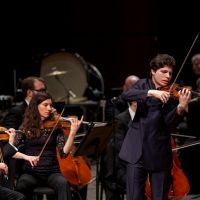 Grammy Winner Augustin Hadelich Opens GR Symphony's 90th Anniversary Season With…