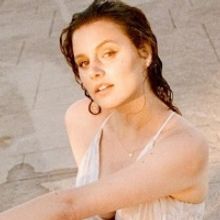 Pop-Jazz Chanteuse Cynthia Tauro Is 'Right Here' With New Single