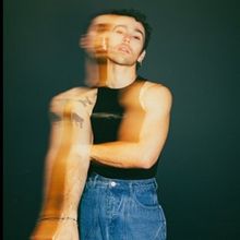 MAX Announces New Album 'LOVE IN STEREO'