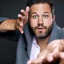Comedian Hunter Hill is Coming To The Den Theatre in October