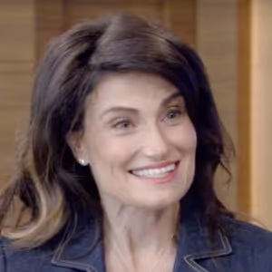 Video: Idina Menzel Recalls Winning the Tony for WICKED