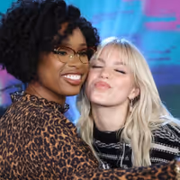 Video: Watch Jennifer Hudson & Reneé Rapp Sing 'Dangerously in Love' By Beyoncé &… Video