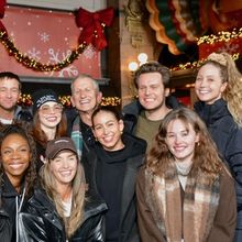 Photos: Jonathan Groff, Sarah Hyland and More Rehearse for Macy’s Thanksgiving Day 
