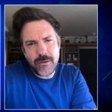 VIDEO: Jason Sudeikis Says He Doesn't Have a Sense of Smell on CONAN