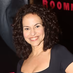 Photo: Mandy Gonzalez as Norma Desmond in SUNSET BOULEVARD