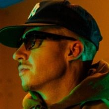 VIDEO: Macklemore Performs 'HEROES' Off Upcoming Album 'BEN'