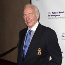 Royal Alexandra Theatre to Dim Marquee Lights for Christopher Plummer
