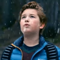 VIDEO: Asher Reynolds Performs DEAR EVAN HANSEN's 'Waving Through a Window'