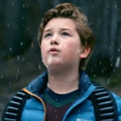 VIDEO: Asher Reynolds Performs DEAR EVAN HANSEN's 'Waving Through a Window'