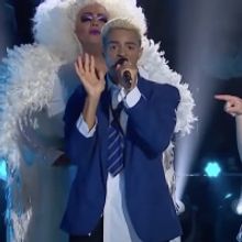VIDEO: EVERYBODY'S TALKING ABOUT JAMIE Cast Performs on THE LATE LATE SHOW