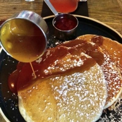 BWW Blog: Eating My Way Through the Theater District