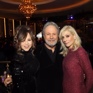 Photos: Judith Light, Billy Crystal, & More Attend the World Premiere of Apple TV+…