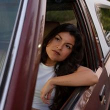 Irene Diaz Releases iMessage-Inspired Video for 'Another Observer'