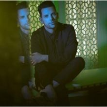 Chris Mann Releases New Parody Video 'Mo People, Mo Problems'