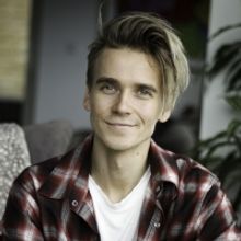 Joe Sugg Will Join The Cast Of WAITRESS in London