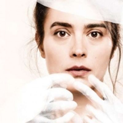 BWW REVIEW: CLAUDEL Tells The Story Of French Sculptor Camille Claudel Through A Beautiful Blend Of Dance And Drama.