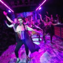 BWW Review: THE ROCKY HORROR SHOW: Moonbox Productions Brings It Back to Harvard Squa