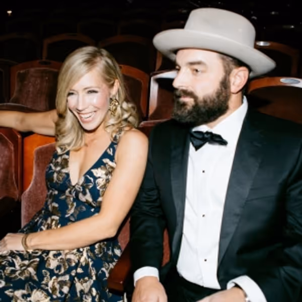Drew & Ellie Holcomb Announce 'Feels Like Home' February 2024 Tour Photo