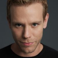 BWW Review: Adam Pascal 'So Far...' Charms Audience at Nashville's Tennessee Performing Arts Center