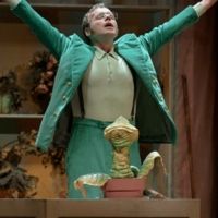 Review: LITTLE SHOP OF HORRORS at Opéra Comique