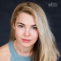 BWW Interview: Zoë McLaughlin Talks About Finally Bringing THE LAST FIVE YEARS To…