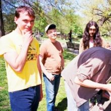 FRIENDSHIP Share New Single 'Chomp Chomp' Off Their Forthcoming LP 'Love The Stranger