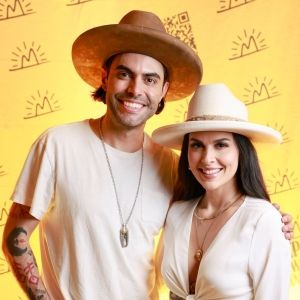 Niko Moon, Jon Pardi, Martin Kove & More Stars Come Together For a Good Cause…