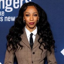 TWO STRANGERS (CARRY A CAKE ACROSS NEW YORK) Star Christiani Pitts Joins STAGE FRIGHT