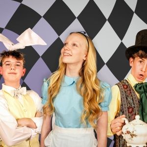 Duluth Playhouse Youth Theatre Presents ALICE IN WONDERLAND, JR.