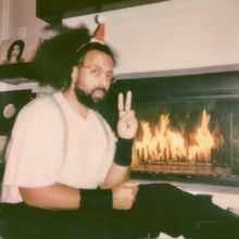 Reggie Watts Releases 'Reggie Sings: Your Favorite Christmas Songs'