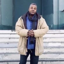 VIDEO: Darryl Maximilian Robinson Performs Two Versions of The Bard's St. Crispin's D