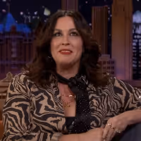 VIDEO: Alanis Morissette Talks JAGGED LITTLE PILL Label Rejections on THE TONIGHT…