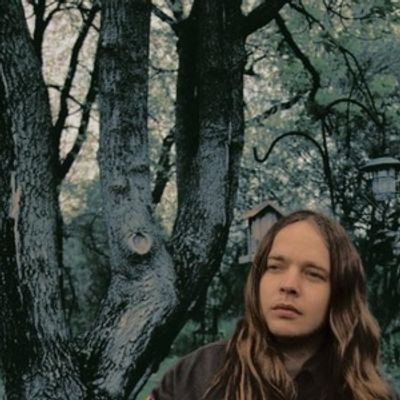 BILLY STRINGS Shares New Song "Mill Town Flood"