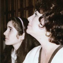 ANN TALMAN: ELIZABETH TAYLOR AND THE SHADOW OF HER SMILE Comes To The Arts Club Of Wa