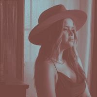 Maren Morris Unveils Two New Tracks 'Just For Now' And 'Takes Two'