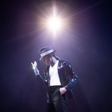 Review: MJ: THE MICHAEL JACKSON MUSICAL at Crown Theatre