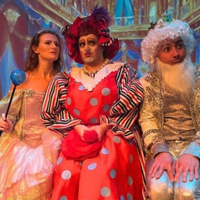 Review: SLEEPING BEAUTY, The Bridge House Theatre