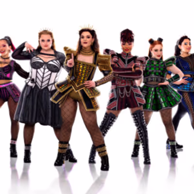 REVIEW: Six New Queens Take To The Stage as SIX Returns To Sydney