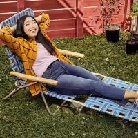 VIDEO: Comedy Central Releases Official Trailer for AWKWAFINA IS NORA FROM QUEENS Video