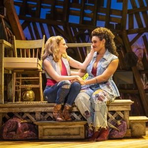 Review: SHUCKED National Tour Presented by Broadway In Chicago