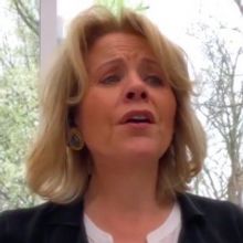 VIDEO: Renee Fleming and Evgeny Kissin Perform 'Ave Maria' and Urges People to Donate