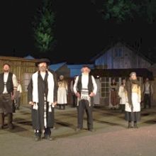 BWW Review: FIDDLER ON THE ROOF, Flateby Samfunnshus - Fiddler in the Woods