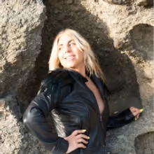 BWW Interview: Eliza Neals Forges Blues-Rock Outing on 'Black Crow Moan'