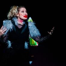 Photos: Leslie Carrara-Rudolph Brings MOONLIGHT MADNESS at The Green Room 42