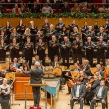 A Perfect Preface To The Holiday Season: Pacific Symphony And Pacific Chorale Celebra