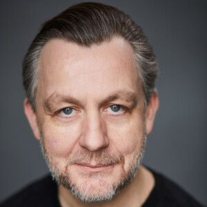 Interview: 'There's A Time Capsule Element To It': Actor Alan Cox on Returning to THE