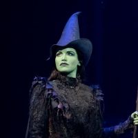 Photo Flash: First Look at Alexandra Billings, Lindsay Pearce and More in WICKED on…