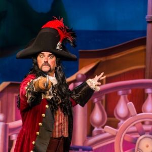 John O'Hurley to Star in PETER PAN & TINKER BELL: A PIRATE'S CHRISTMAS at 5-Star…
