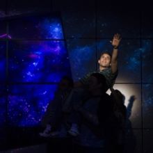 BWW Review: The Phoenix Theatre Company Presents THE CURIOUS INCIDENT OF THE DOG IN T