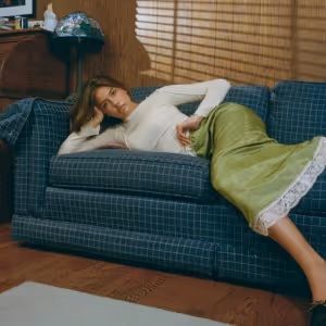Kate Peytavin Releases Haunting New Single 'Killing Time'